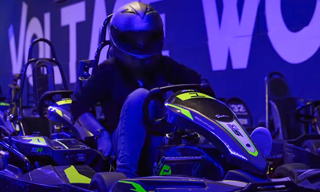 De Voltage Indoor Entertainment